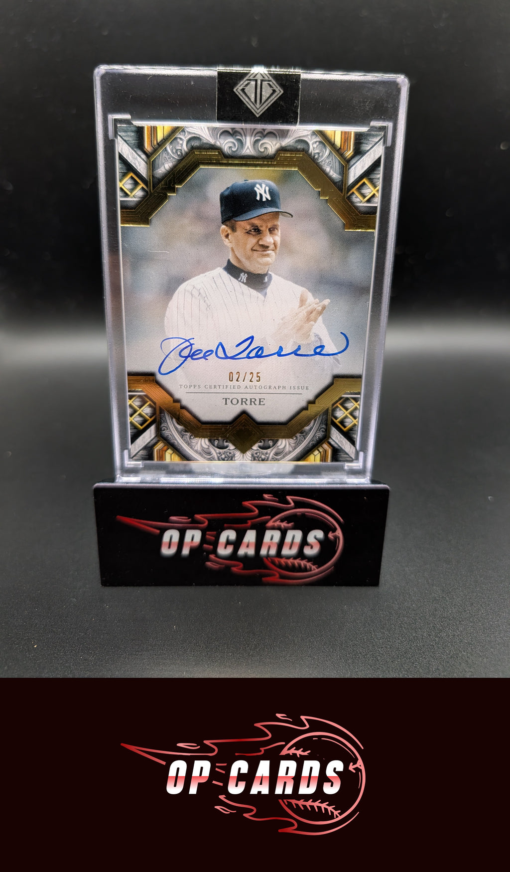 Joe Torre 2025 Topps Transcendent Collection #TAC-JT Gold Framed Autographs #/25